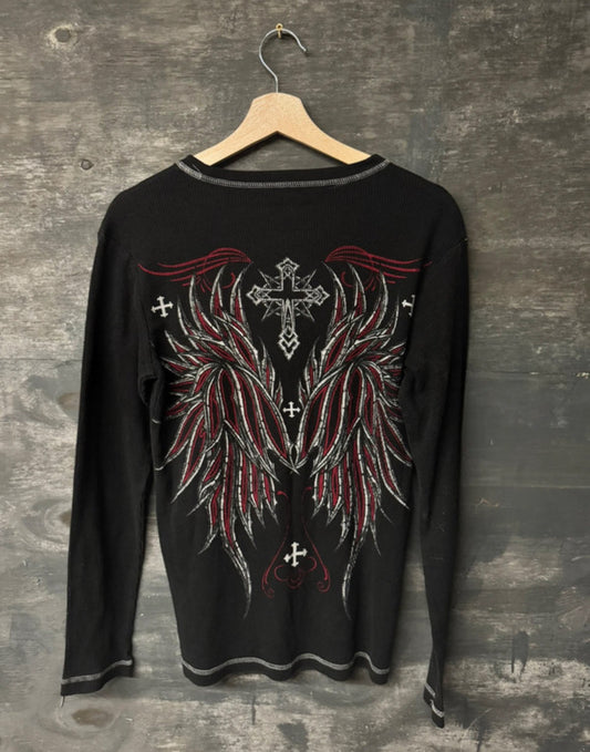 No Boundaries long sleeve winged shirt